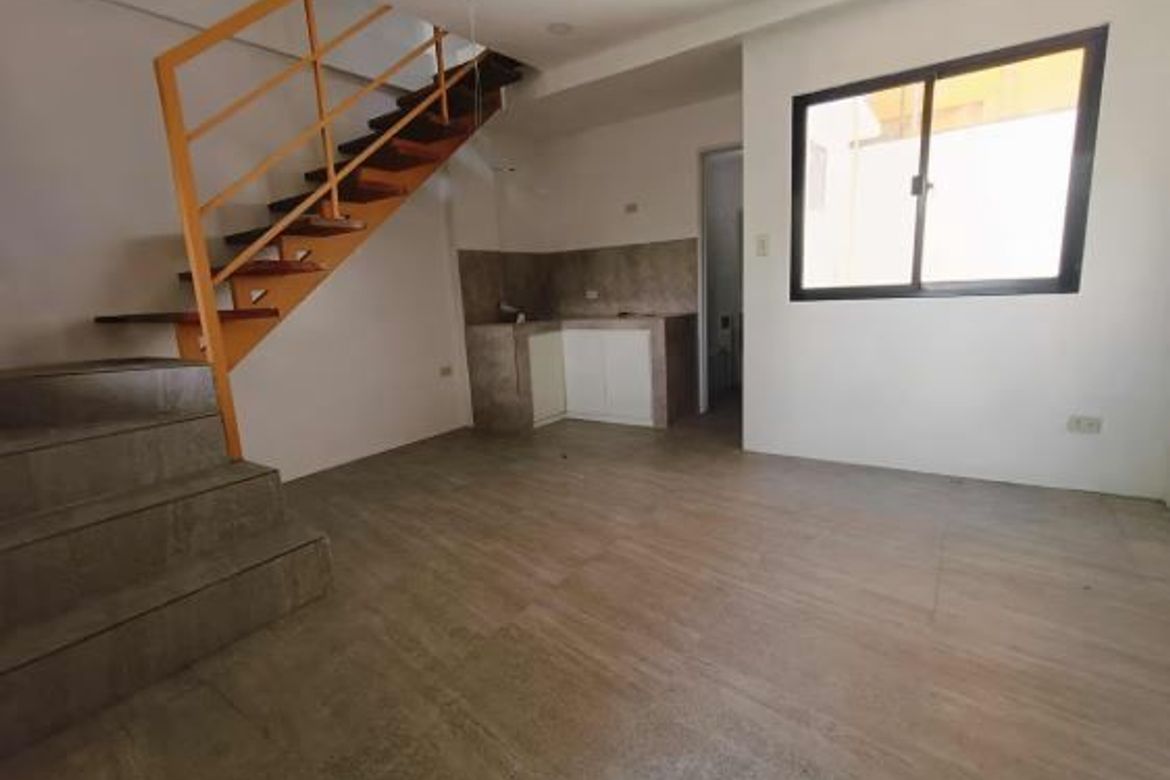 2 Bedroom House for Sale in Poblacion, Muntinlupa, Metro Manila – photo 4