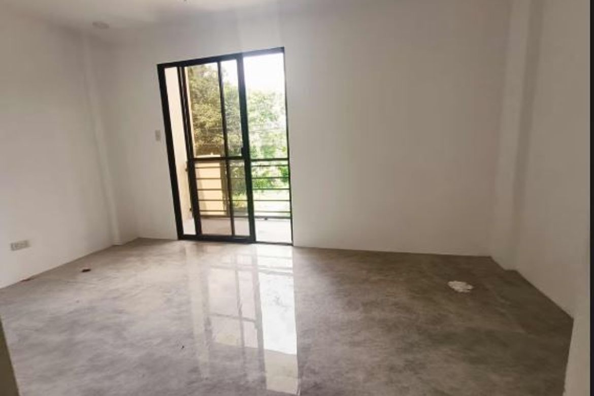 2 Bedroom House for Sale in Poblacion, Muntinlupa, Metro Manila – photo 6
