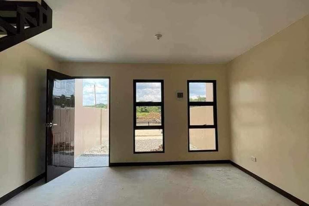 2 Bedroom House for Sale in Santa Monica, San Pablo, Laguna – photo 3