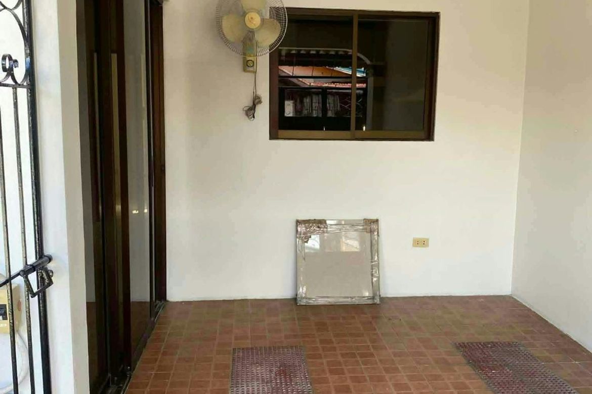 2 Bedroom House for Sale in Santo Tomas, Biñan, Laguna – photo 4