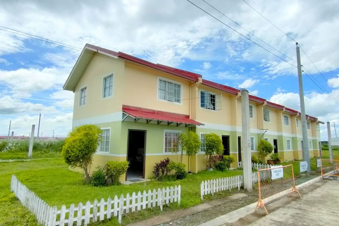 2 Bedroom House for Sale in Sapang Maisac, Mexico, Pampanga