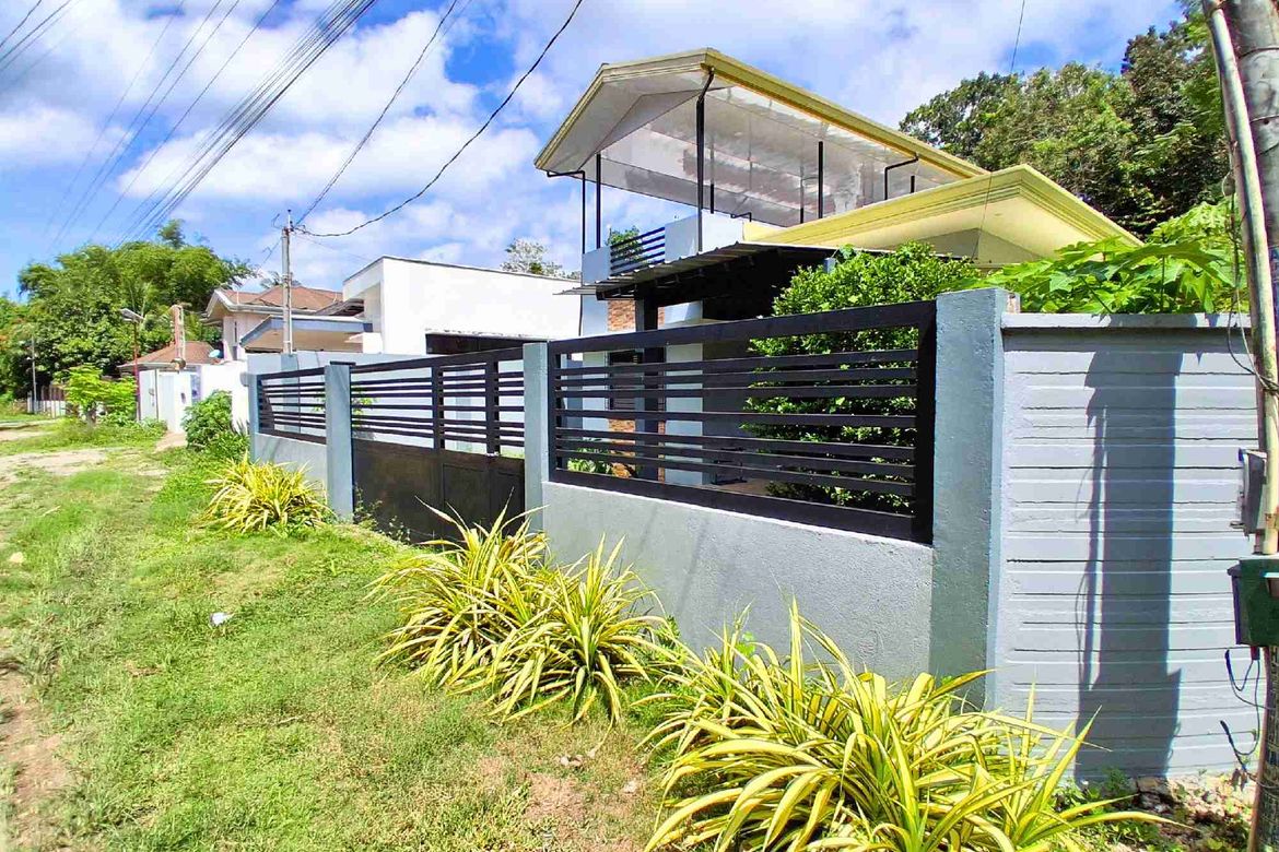 2 Bedroom House for Sale in Tabalong, Dauis, Bohol