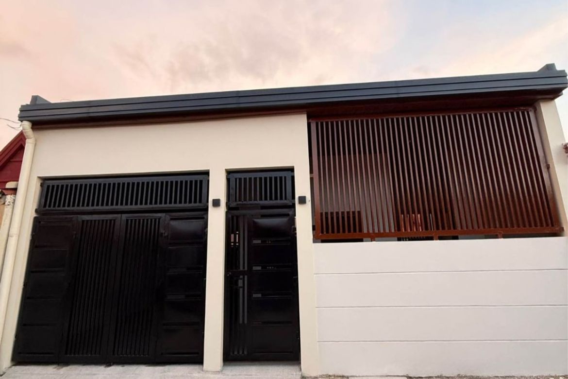 2 Bedroom House for Sale in Tabun, Mabalacat, Pampanga