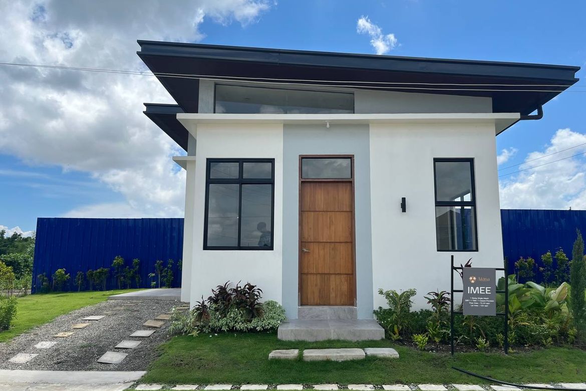 2 Bedroom House for Sale in Tangub, Bacolod, Negros Occidental