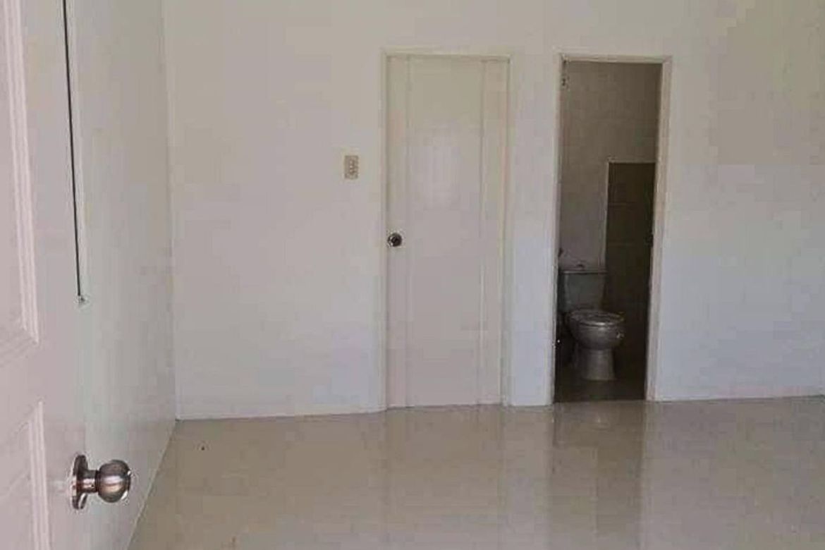 2 Bedroom House for Sale in Tangub, Bacolod, Negros Occidental – photo 2