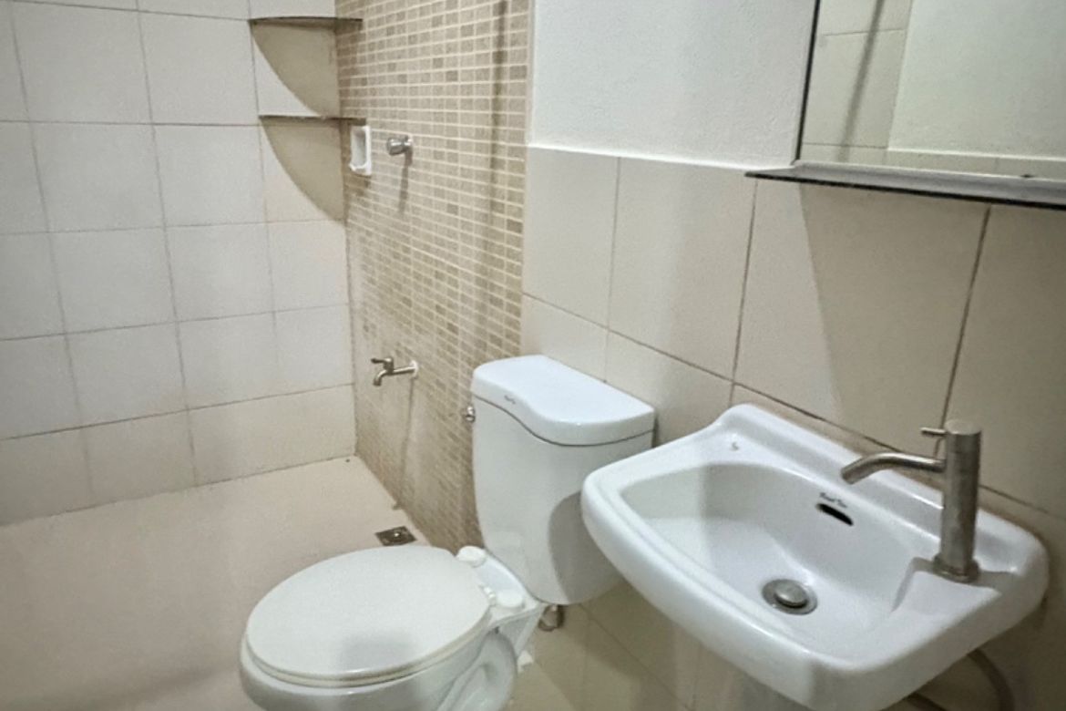 2 Bedroom House for Sale in Villamonte, Bacolod, Negros Occidental – photo 7