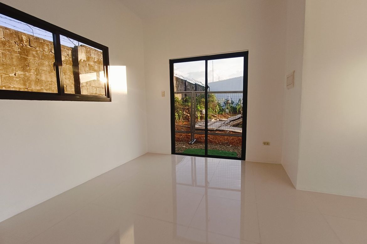 2 Bedroom House for Sale in Vista Alegre, Bacolod, Negros Occidental – photo 7
