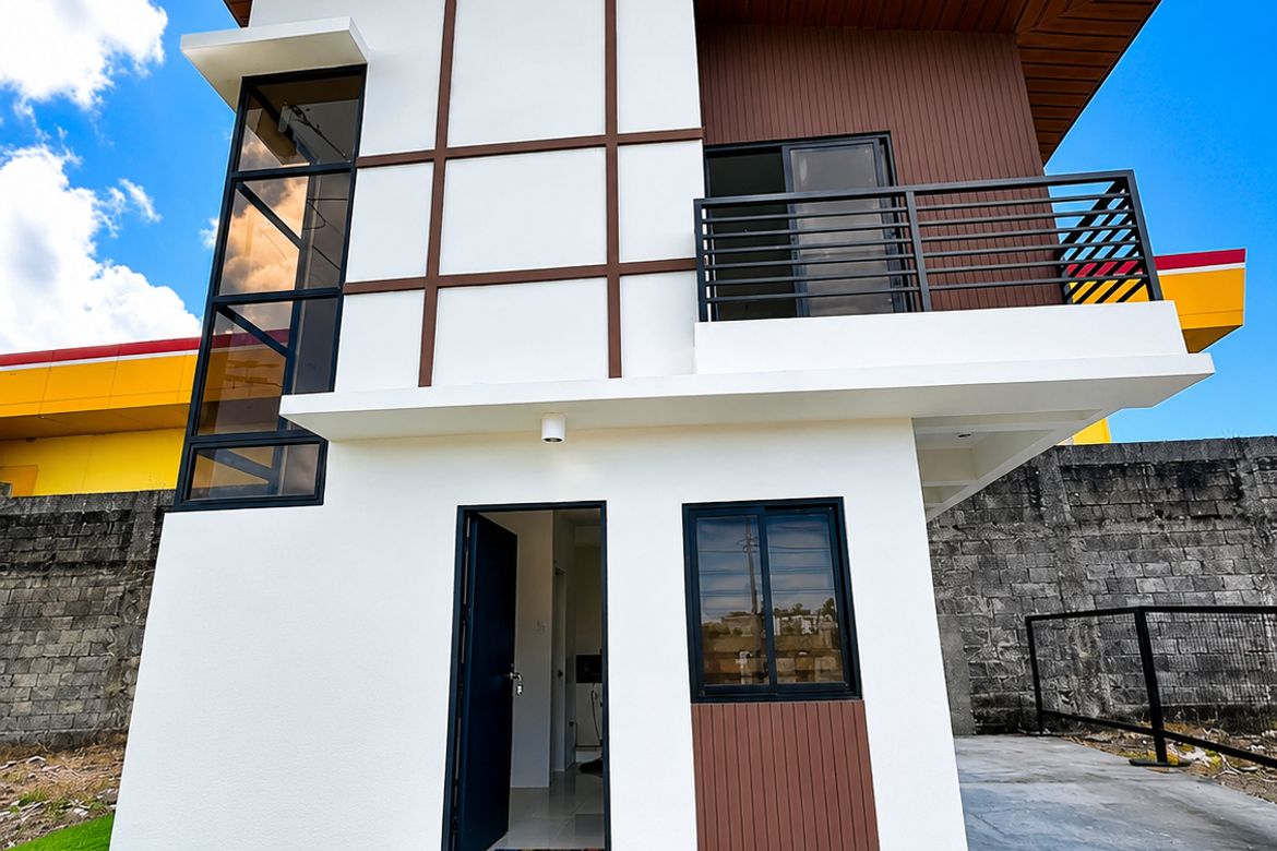 2 Bedroom House for Sale in Vista Alegre, Bacolod, Negros Occidental