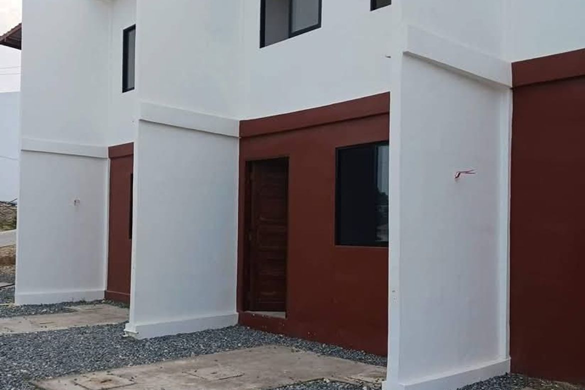 2 Bedroom Townhouse for Sale in Babag, Lapu-Lapu, Cebu