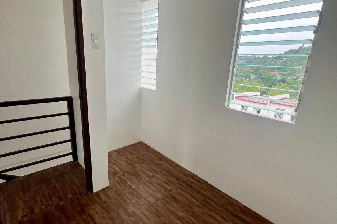 2 Bedroom Townhouse for Sale in Babag, Lapu-Lapu, Cebu – photo 7