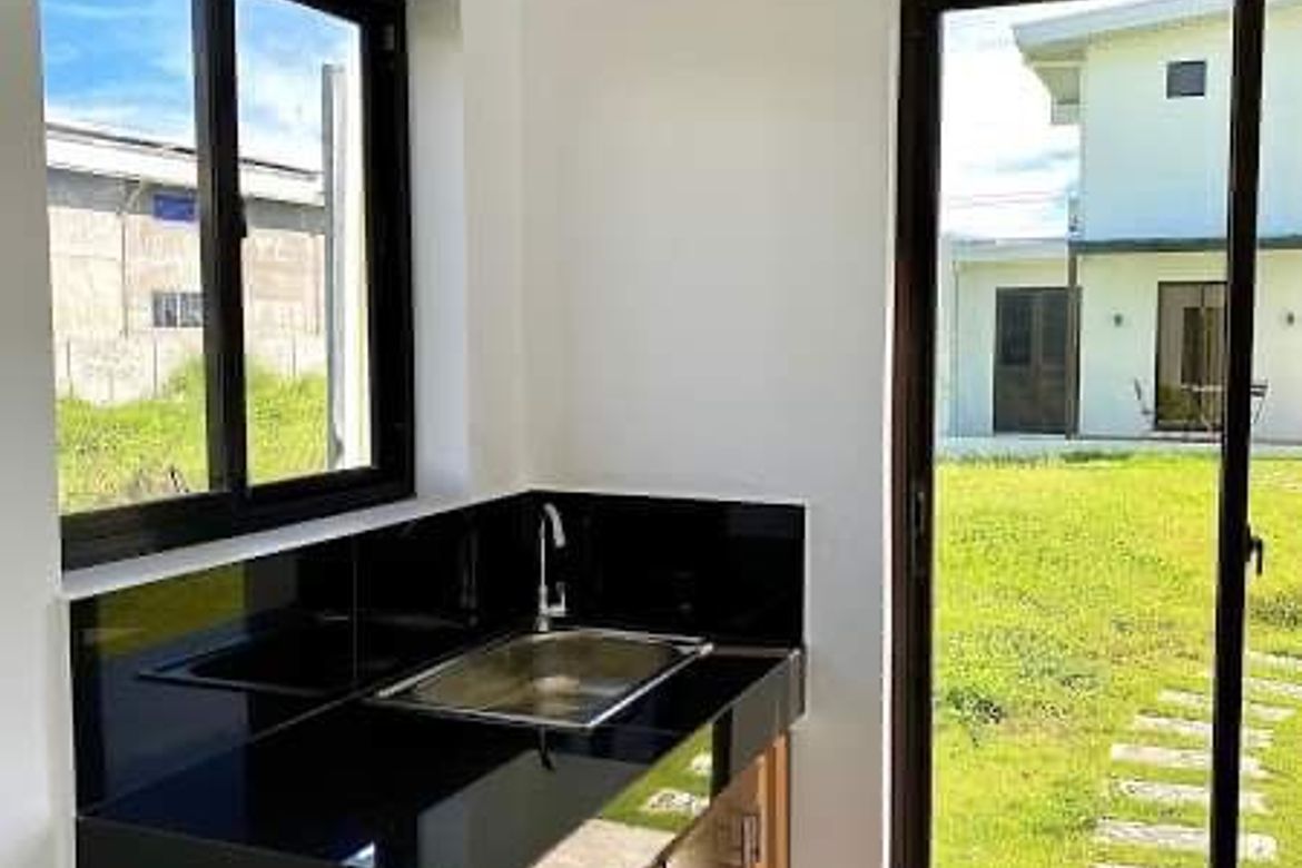 2 Bedroom Townhouse for Sale in Balibago, Angeles, Pampanga – photo 3
