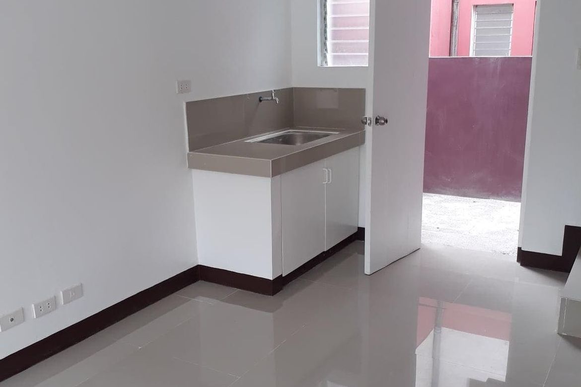 2 Bedroom Townhouse for Sale in Balibago, Angeles, Pampanga – photo 3