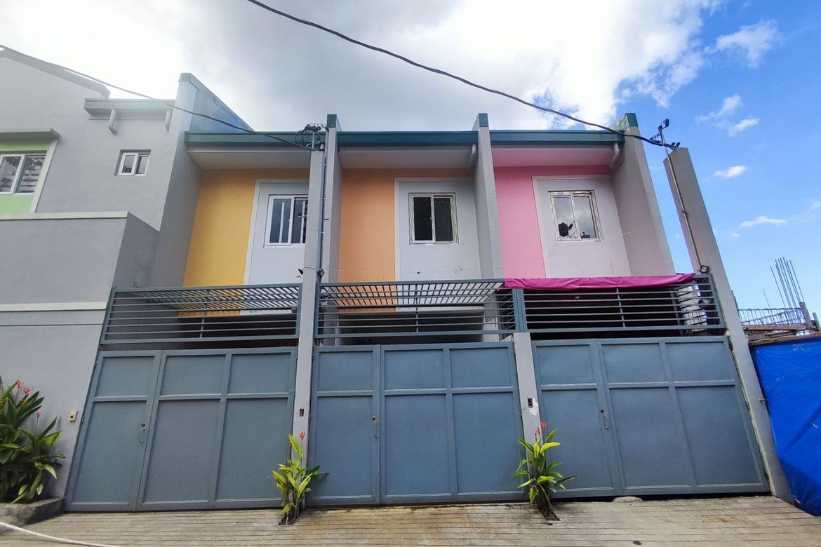 2 Bedroom Townhouse for Sale in Barangay 179, Caloocan, Metro Manila