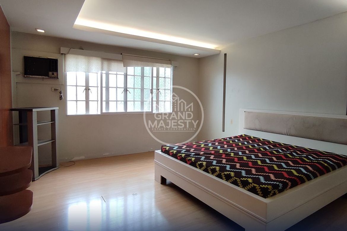 2 Bedroom Townhouse for Sale in Barangay 93, Caloocan, Metro Manila near LRT-1 Monumento – photo 4