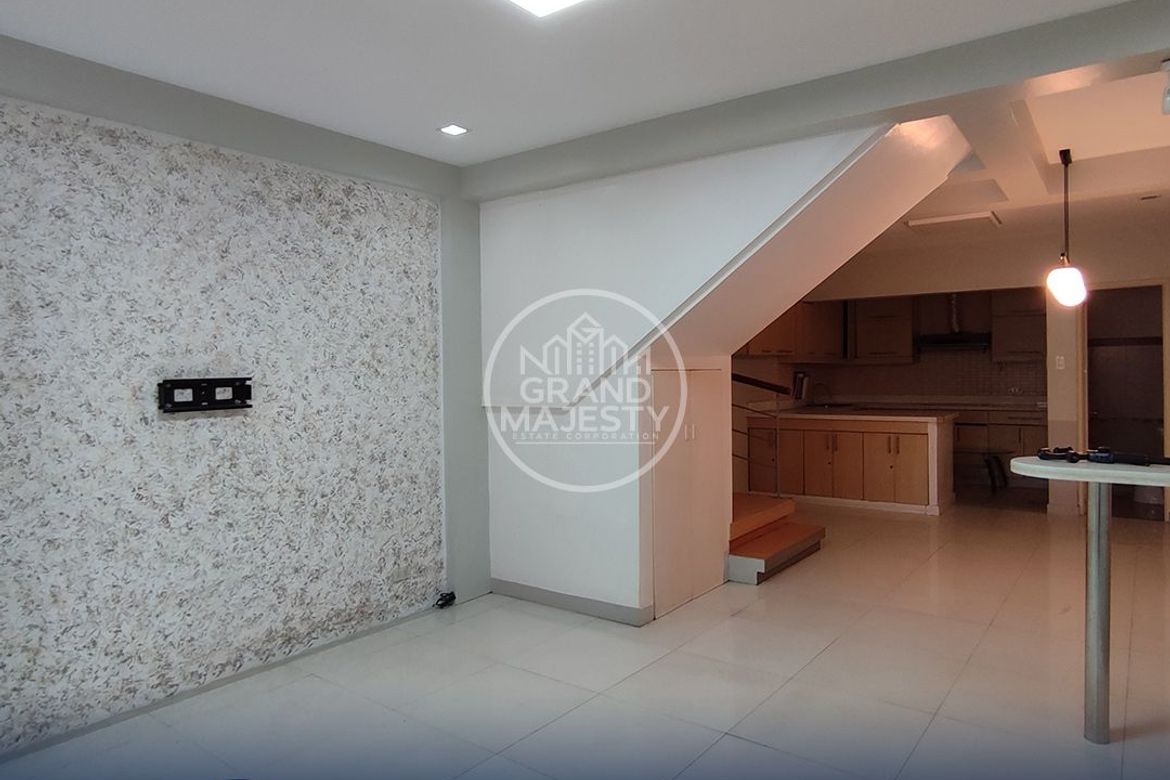 2 Bedroom Townhouse for Sale in Barangay 93, Caloocan, Metro Manila near LRT-1 Monumento – photo 8