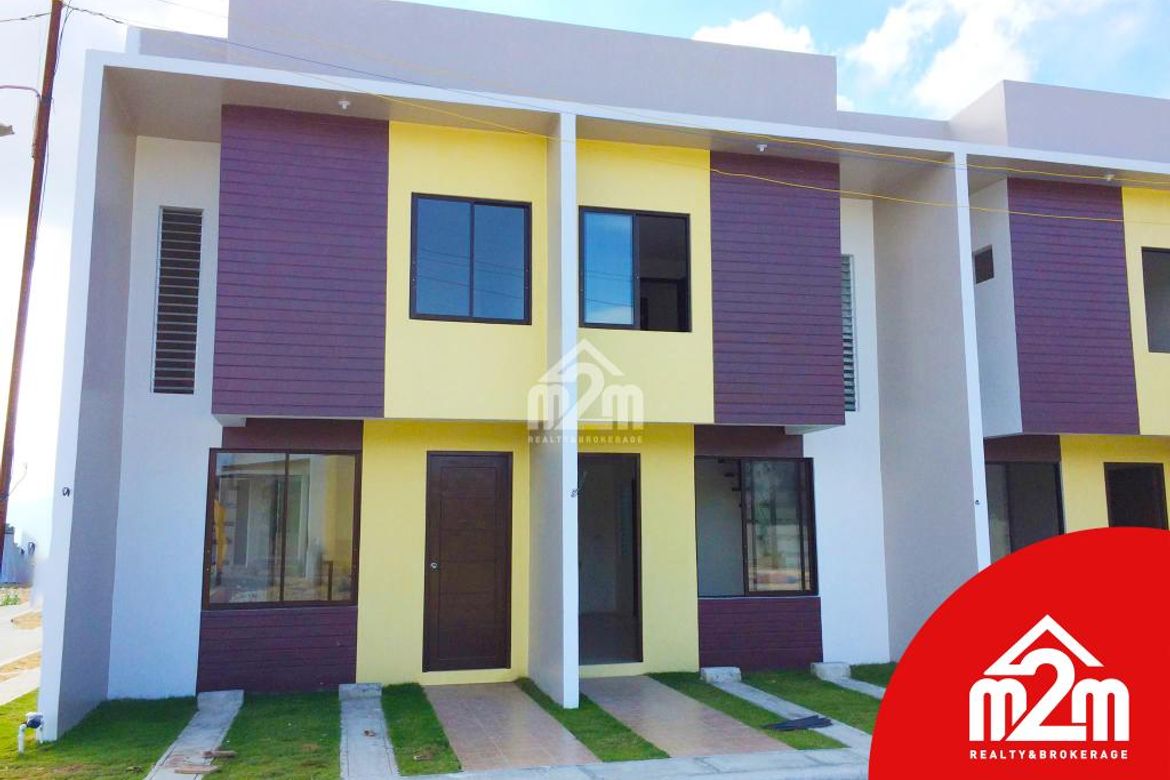 2 Bedroom Townhouse for Sale in Basak, Lapu-Lapu, Cebu