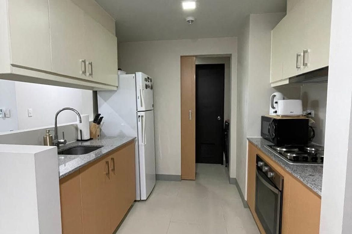 2 Bedroom Townhouse for Sale in BGC, Taguig, Metro Manila – photo 6