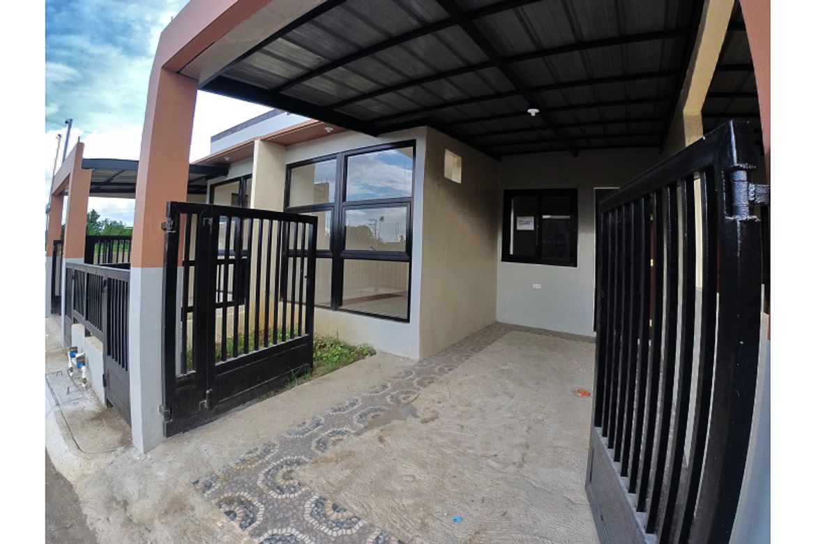 2 Bedroom Townhouse for Sale in Darasa, Tanauan, Batangas – photo 3