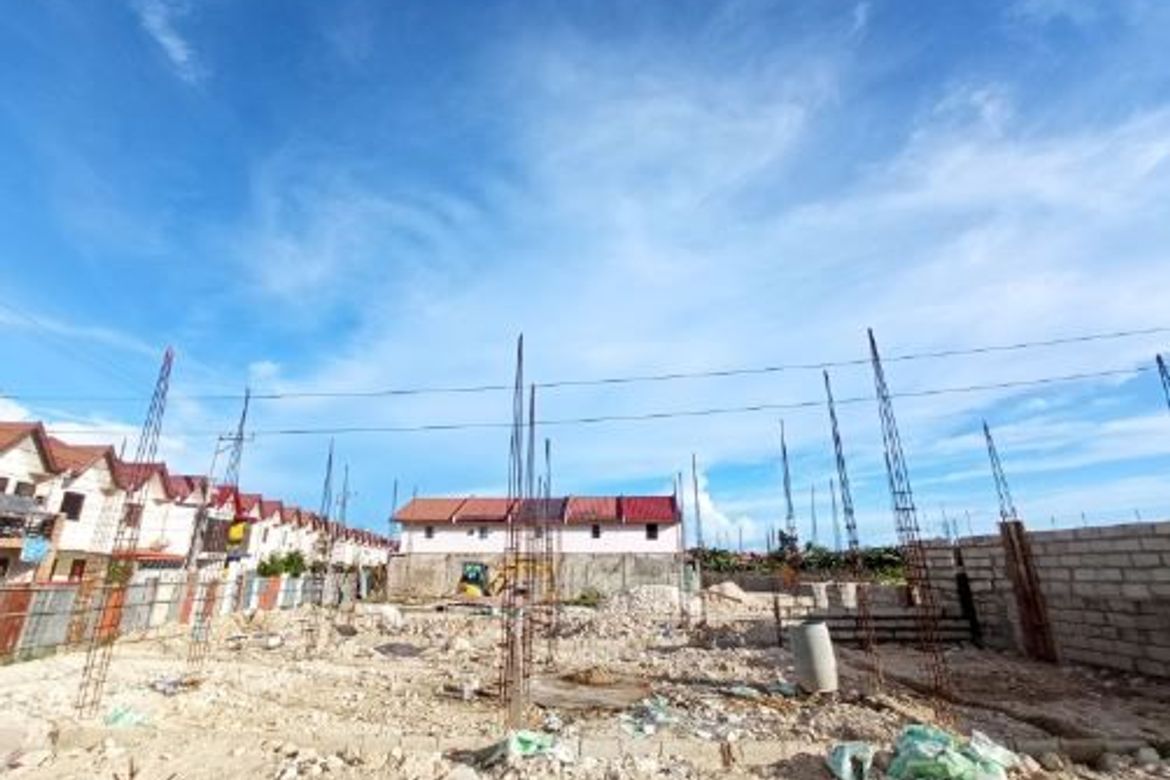 2 Bedroom Townhouse for Sale in Ibabao, Cordoba, Cebu – photo 4