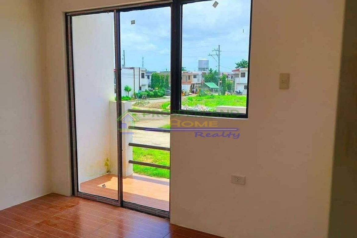 2 Bedroom Townhouse for Sale in Inocencio, Trece Martires, Cavite – photo 3