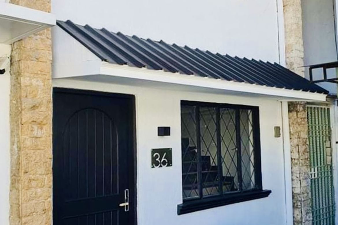 2 Bedroom Townhouse for Sale in Kapitolyo, Pasig, Metro Manila