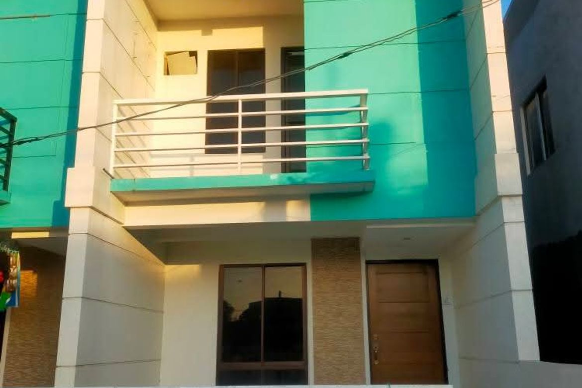 2 Bedroom Townhouse for Sale in Lawa, Calamba, Laguna