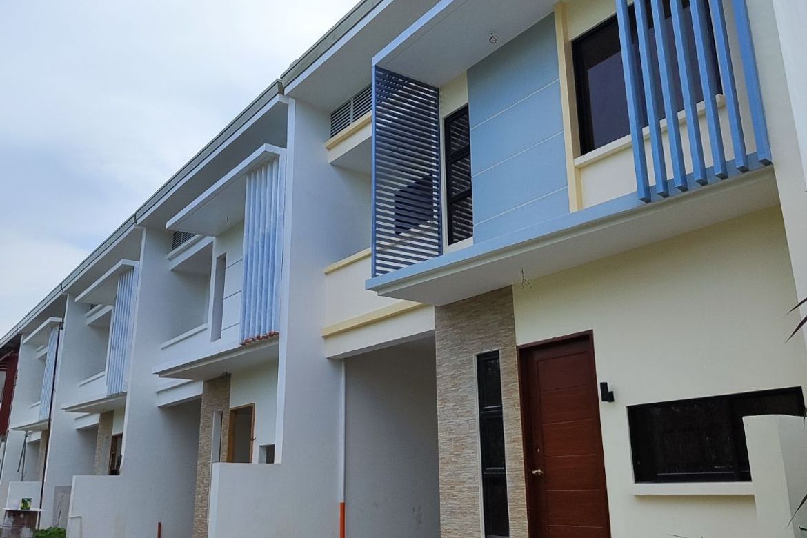 2 Bedroom Townhouse for Sale in Linao, Minglanilla, Cebu