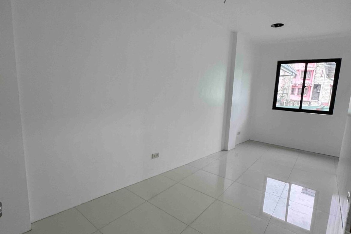2 Bedroom Townhouse for Sale in Mabini-J. Rizal, Mandaluyong, Metro Manila – photo 5