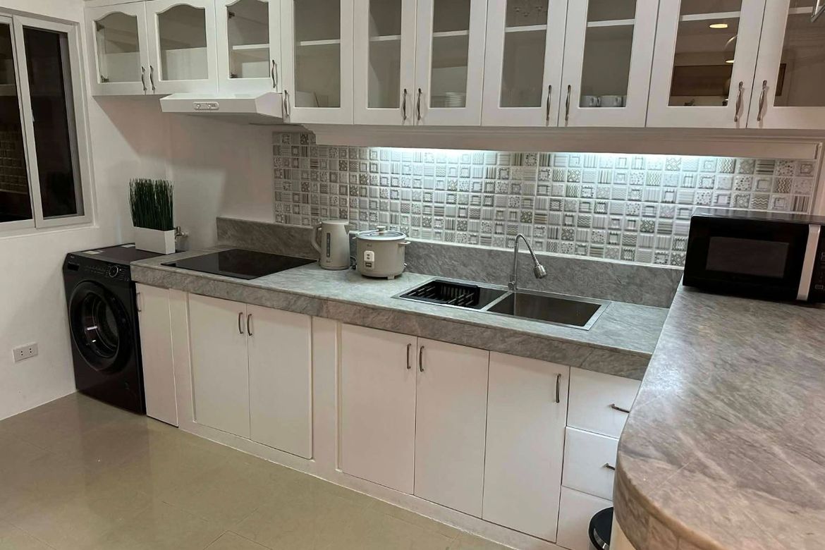 2 Bedroom Townhouse for Sale in Malabanias, Angeles, Pampanga – photo 4