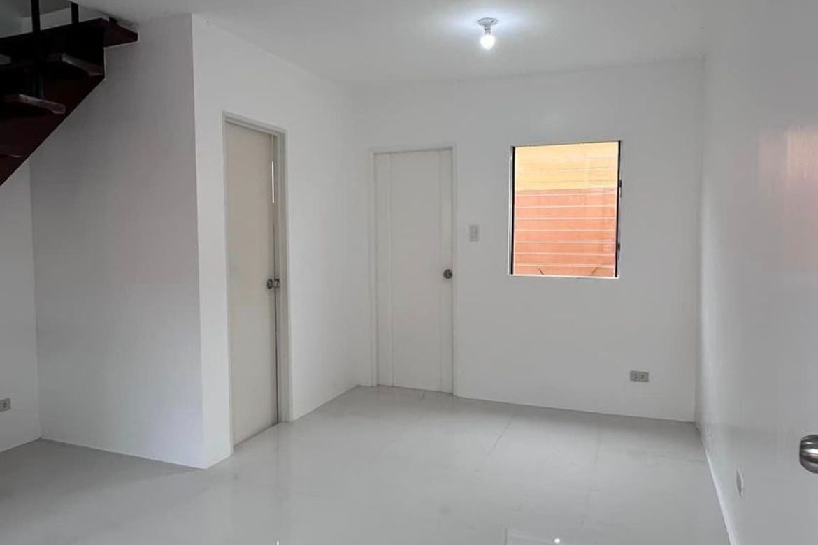 2 Bedroom Townhouse for Sale in Malimba, Gapan, Nueva Ecija – photo 3