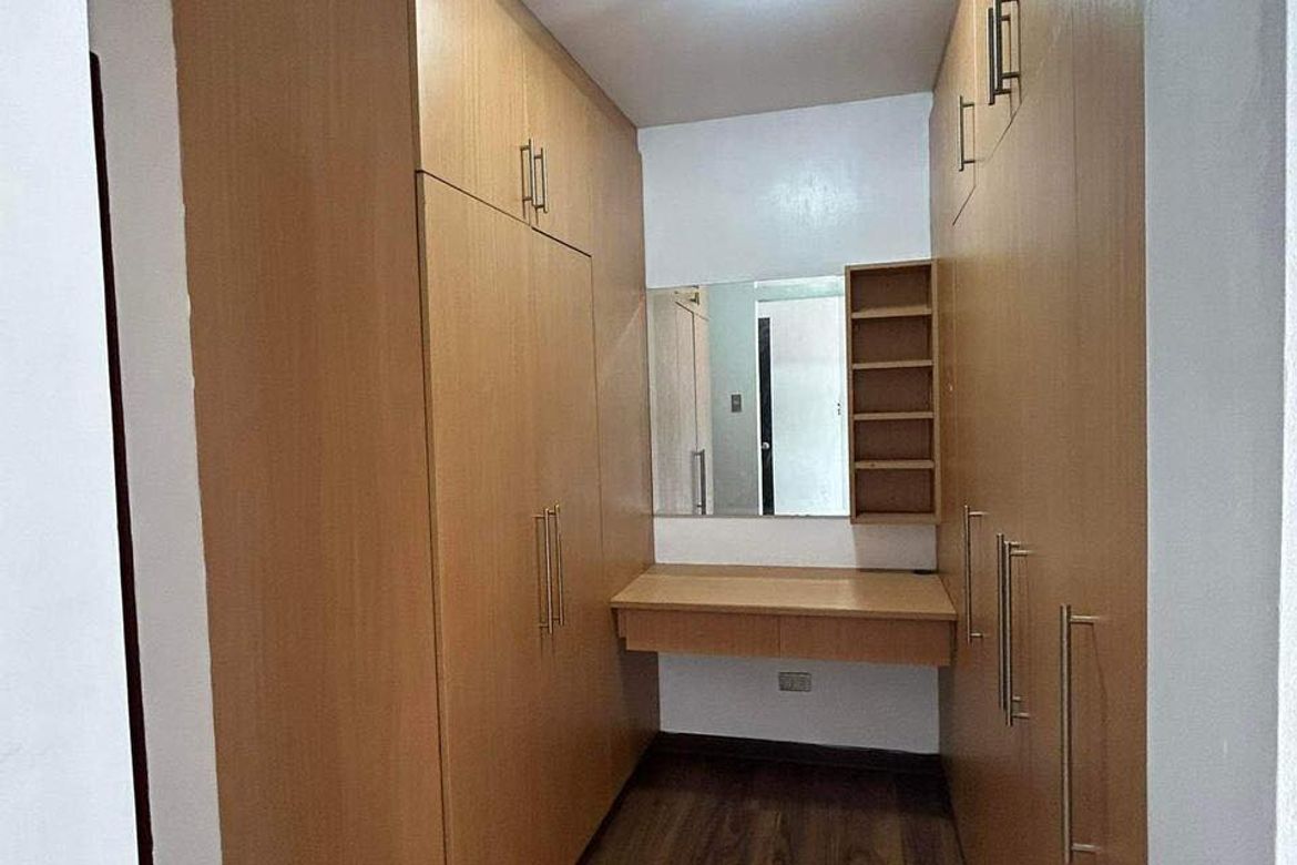 2 Bedroom Townhouse for Sale in Moonwalk, Parañaque, Metro Manila – photo 7