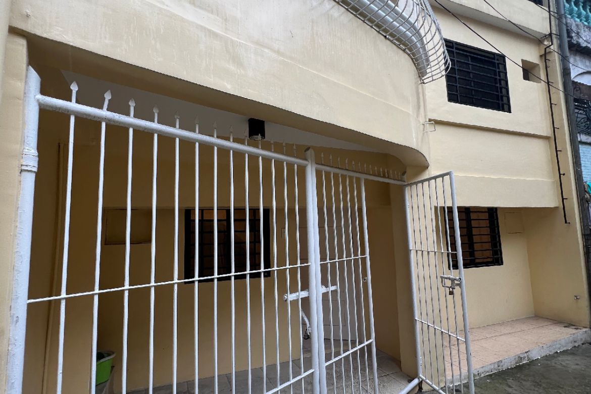 2 Bedroom Townhouse for Sale in Plainview, Mandaluyong, Metro Manila