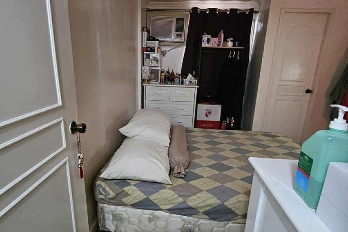 2 Bedroom Townhouse for Sale in Plainview, Mandaluyong, Metro Manila near MRT-3 Boni