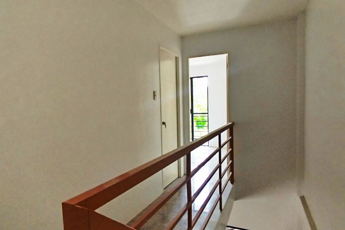 2 Bedroom Townhouse for Sale in Poblacion, Muntinlupa, Metro Manila – photo 2