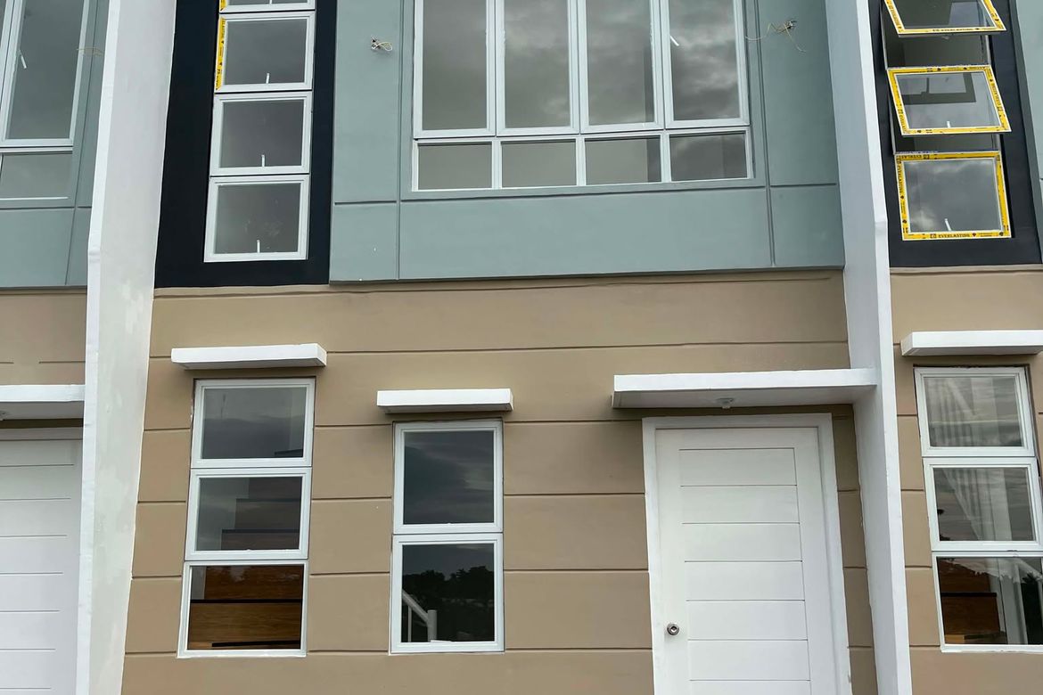 2 Bedroom Townhouse for Sale in Poblacion, Padre Garcia, Batangas