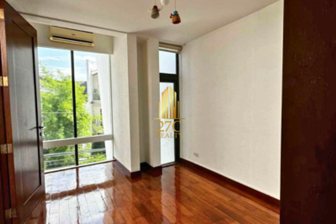 2 Bedroom Townhouse for Sale in San Miguel, Taguig, Metro Manila – photo 2