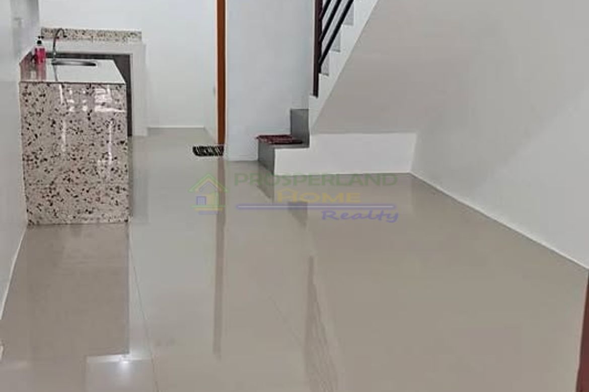 2 Bedroom Townhouse for Sale in Santo Domingo, Cainta, Rizal