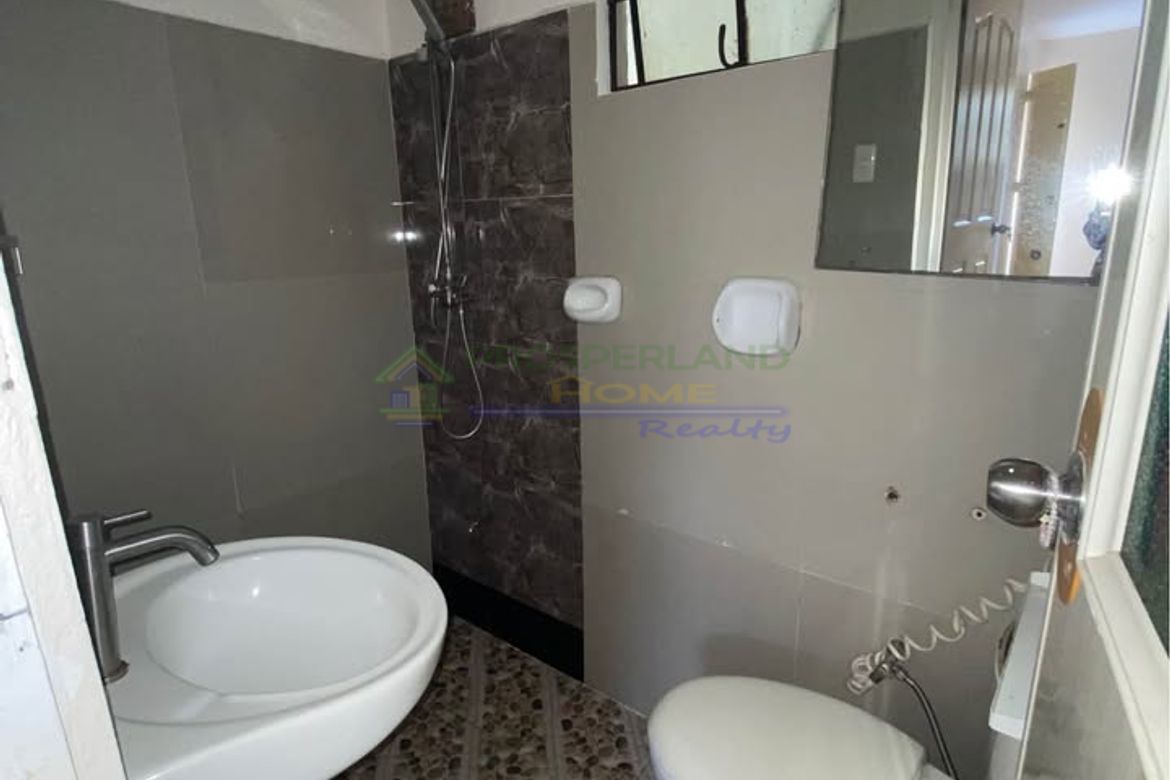 2 Bedroom Townhouse for Sale in Santo Domingo, Cainta, Rizal – photo 2