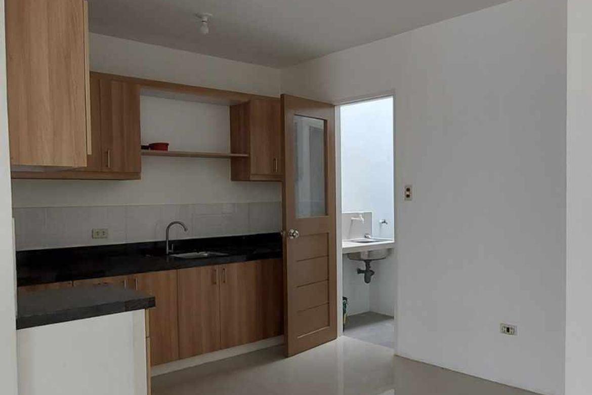 2 Bedroom Townhouse for Sale in Santo Niño, Cainta, Rizal – photo 5