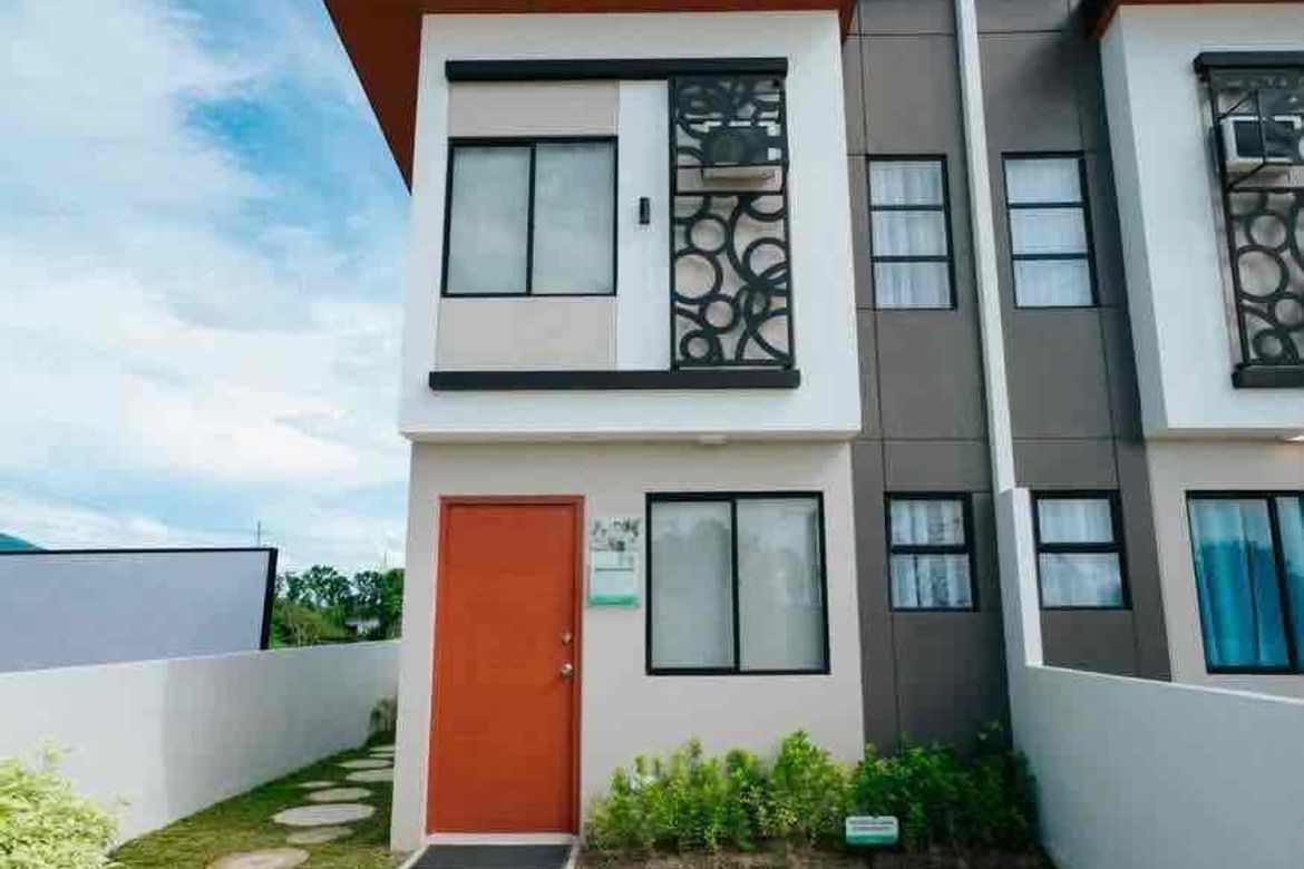 2 Bedroom Townhouse for Sale in Santo Rosario, Magalang, Pampanga – photo 2