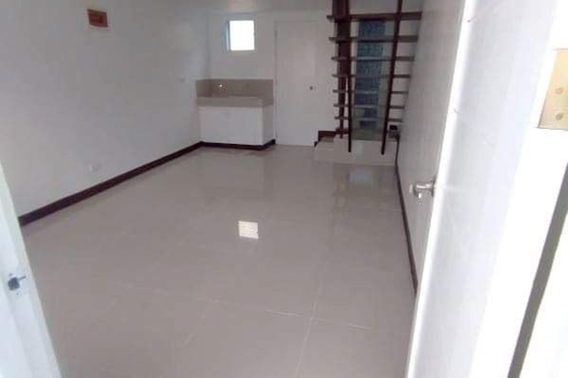 2 Bedroom Townhouse for Sale in Tabun, Mabalacat, Pampanga – photo 2