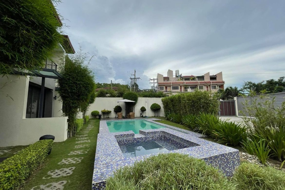 2 Bedroom Townhouse for Sale in Talamban, Cebu City, Cebu