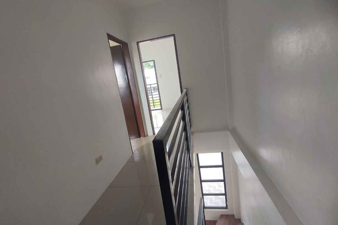2 Bedroom Townhouse for Sale in Villamonte, Bacolod, Negros Occidental – photo 8