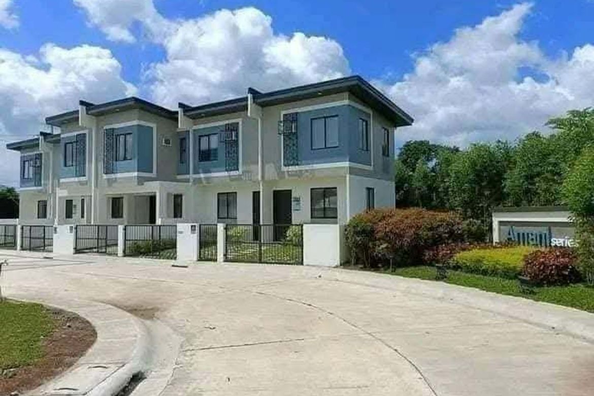 2 Bedroom Townhouse for Sale in Vista Alegre, Bacolod, Negros Occidental
