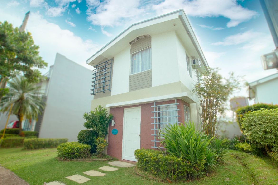 2 Bedroom Townhouse for Sale in Zone 15, Talisay, Negros Occidental