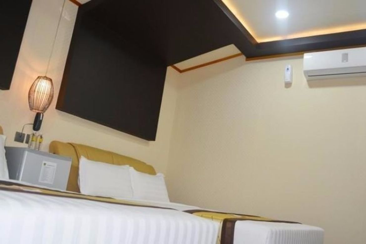 20 Bedroom Commercial for Sale in San Francisco, Mabalacat, Pampanga