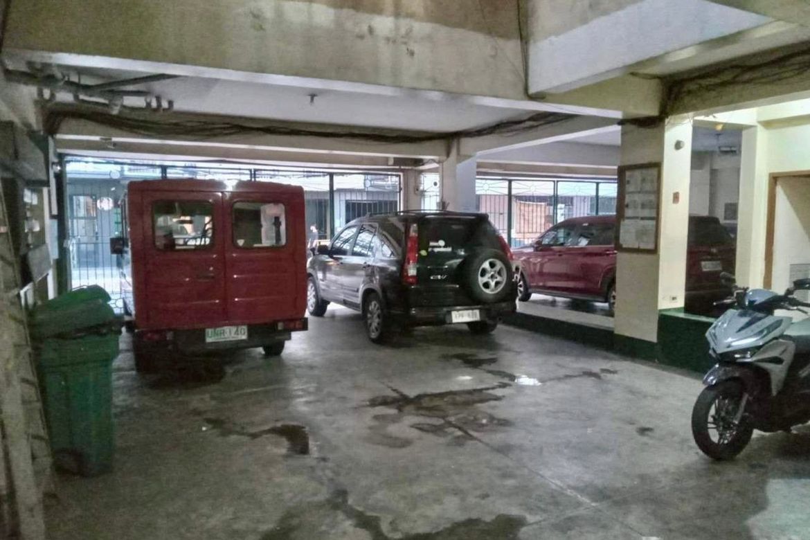 20 Bedroom Shophouse for Sale in Poblacion, Makati, Metro Manila – photo 3