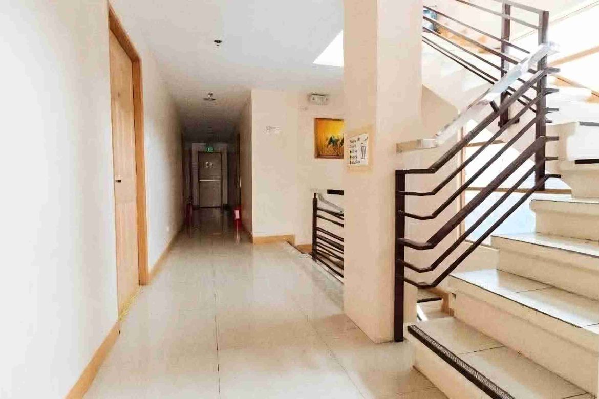 25 Bedroom Shophouse for Sale in Pio Del Pilar, Makati, Metro Manila – photo 2