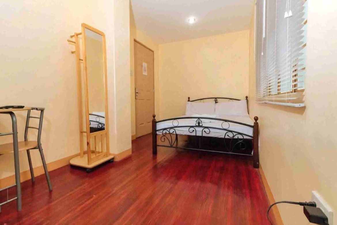 25 Bedroom Shophouse for Sale in Pio Del Pilar, Makati, Metro Manila – photo 4