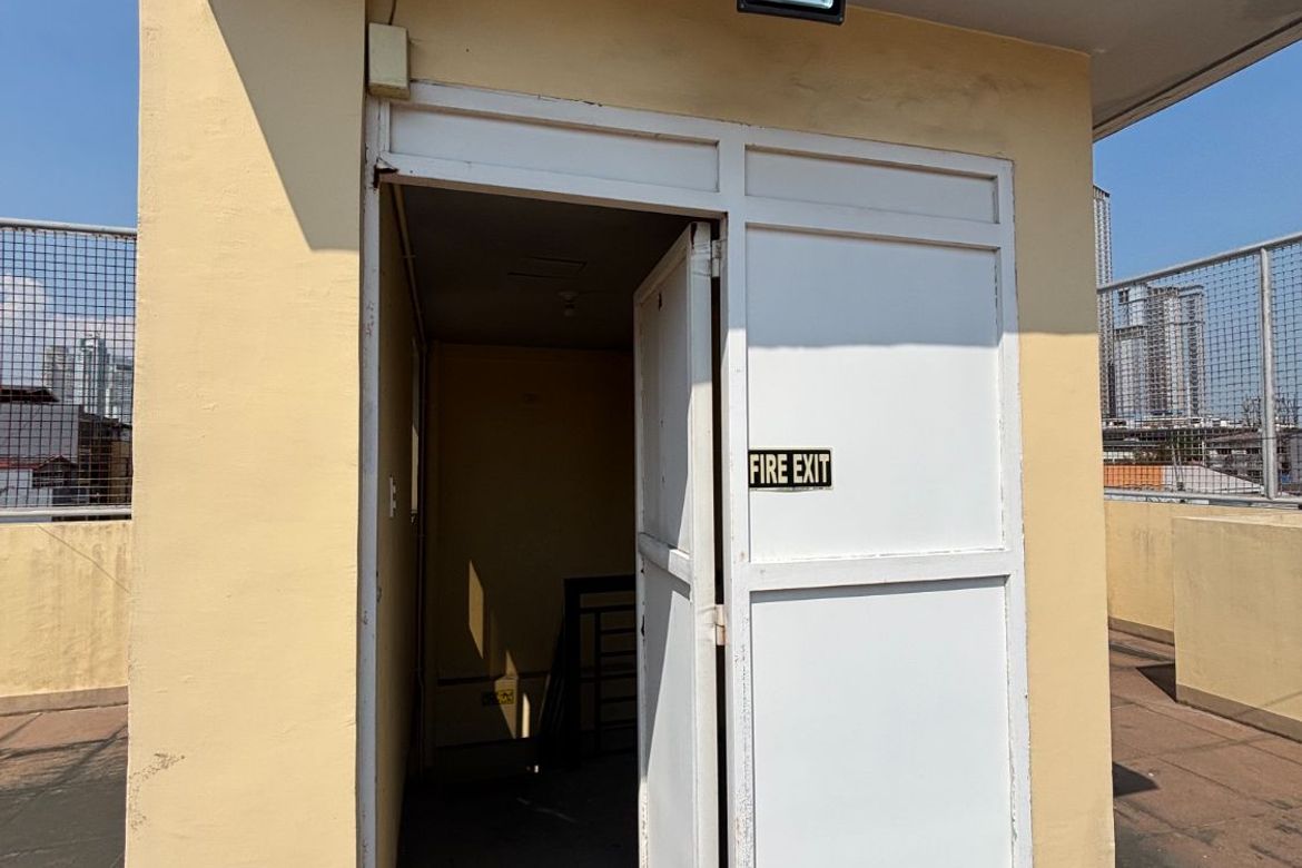 26 Bedroom Shophouse for Sale in Bangkal, Makati, Metro Manila near MRT-3 Magallanes – photo 7